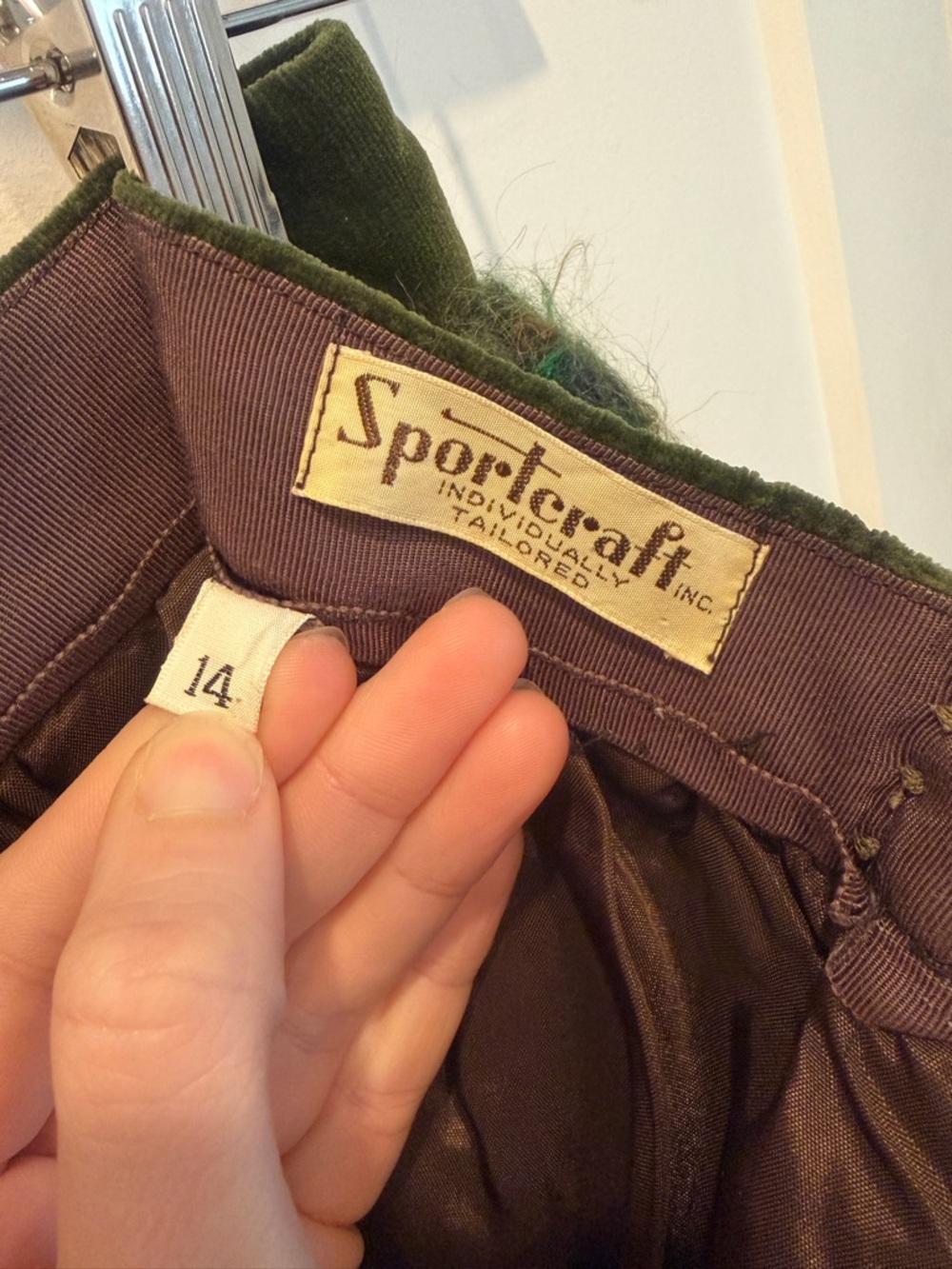 Vintage union made 1960s Green Multi-Tone Wool Blend Skirt - Picture 9 of 15